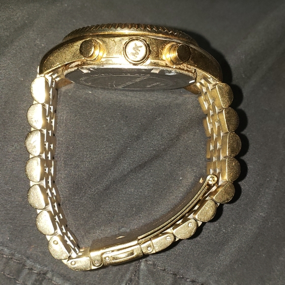 Womens Michael Kors watch - Picture 4 of 6